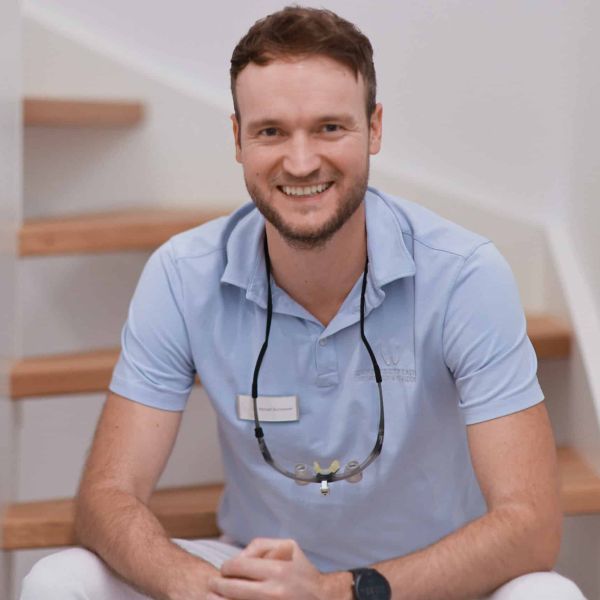 Zahnkonform Dr. Walker und Kollegen Entringen Zahnarzt Wenzel Burmeister