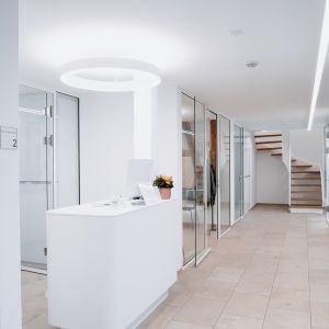 Zahnkonform Dr. Walker und Kollegen Entringen Empfang mit Licht