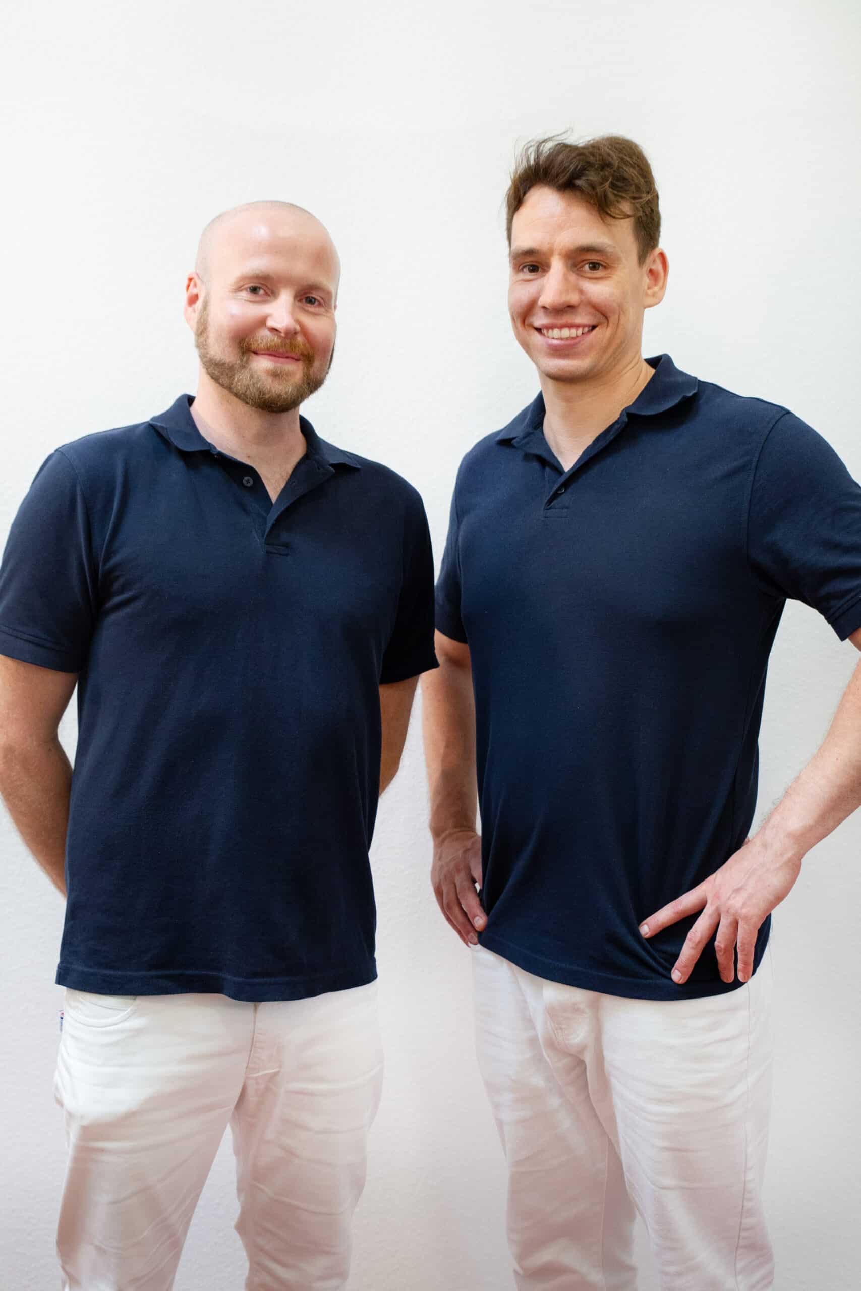 Zwei Zahnärzte der Praxis Zahnkonform Pforzheim-City Dr. Klein und Dr. Graf